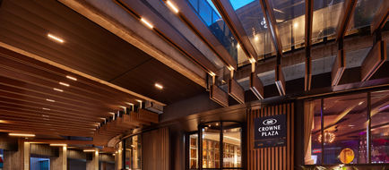 Crowne Plaza Melbourne Exterior