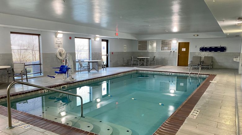 <b>Holiday Inn Express & Suites Sidney Pool</b>. Images powered by <a href="https://www.leonardoworldwide.com/" title="Leonardo Worldwide" target="_blank">Leonardo</a>.