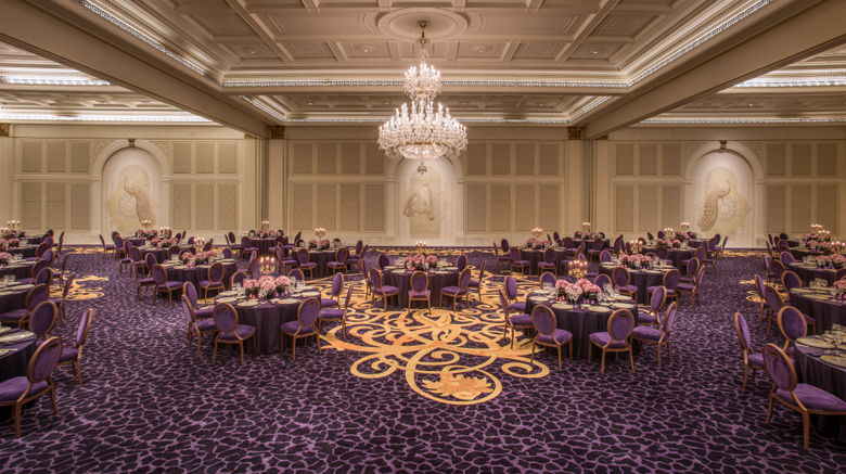 <b>Palazzo Versace Dubai Ballroom</b>. Images powered by <a href="https://www.leonardoworldwide.com/" title="Leonardo Worldwide" target="_blank">Leonardo</a>.