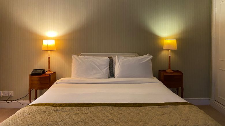 <b>Brook Whipper-In Hotel Room</b>. Images powered by <a href="https://www.leonardoworldwide.com/" title="Leonardo Worldwide" target="_blank">Leonardo</a>.