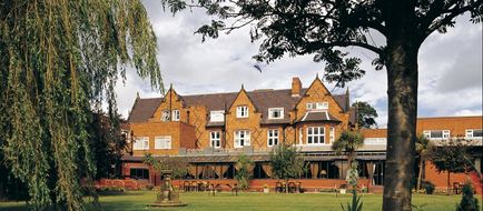 Brook Mollington Banastre Hotel & Spa Exterior