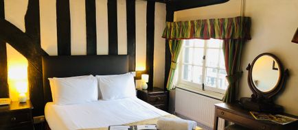The Brook Red Lion Hotel Room