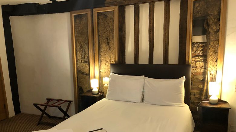 <b>The Brook Red Lion Hotel Room</b>. Images powered by <a href="https://www.leonardoworldwide.com/" title="Leonardo Worldwide" target="_blank">Leonardo</a>.
