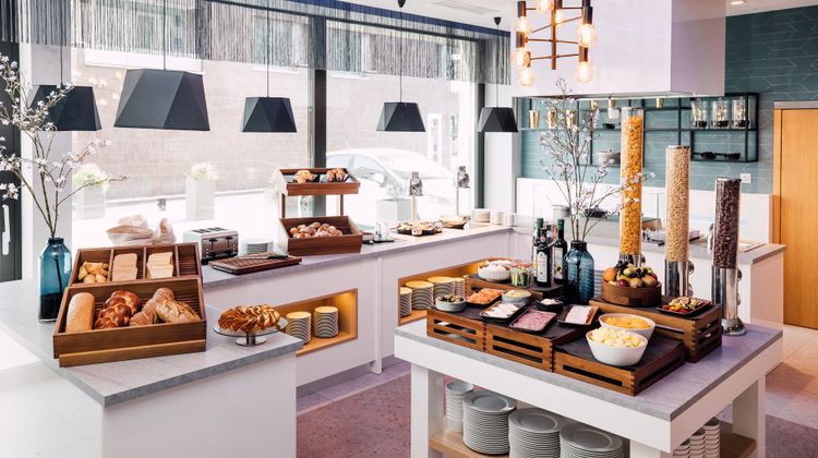 Leonardo Hotel Zurich Airport Restaurant