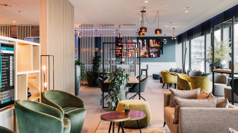 <b>Leonardo Hotel Zurich Airport Lobby</b>. Images powered by <a href="https://www.leonardoworldwide.com/" title="Leonardo Worldwide" target="_blank">Leonardo</a>.