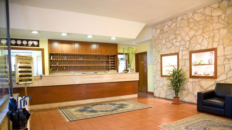 <b>Il Gelso Bianco Hotel Lobby</b>. Images powered by <a href="https://www.leonardoworldwide.com/" title="Leonardo Worldwide" target="_blank">Leonardo</a>.