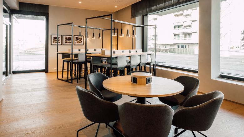 <b>Leonardo Hotel Zurich Airport Meeting</b>. Images powered by <a href="https://www.leonardoworldwide.com/" title="Leonardo Worldwide" target="_blank">Leonardo</a>.