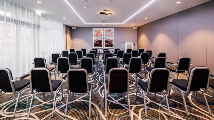 Leonardo Hotel Zurich Airport Meeting