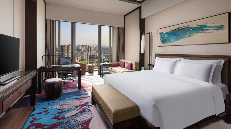 <b>Crowne Plaza Chongqing New North Zone Room</b>. Images powered by <a href="https://www.leonardoworldwide.com/" title="Leonardo Worldwide" target="_blank">Leonardo</a>.