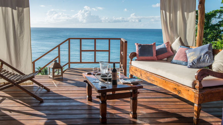 <b>LaLuna, a Member of Design Hotels Suite</b>. Images powered by <a href="https://www.leonardoworldwide.com/" title="Leonardo Worldwide" target="_blank">Leonardo</a>.