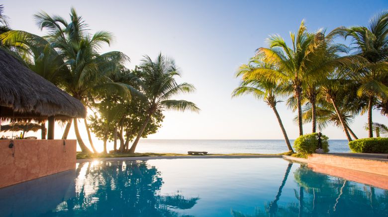 <b>LaLuna, a Member of Design Hotels Pool</b>. Images powered by <a href="https://www.leonardoworldwide.com/" title="Leonardo Worldwide" target="_blank">Leonardo</a>.