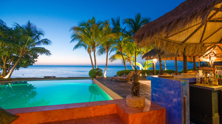 LaLuna, a Member of Design Hotels Pool