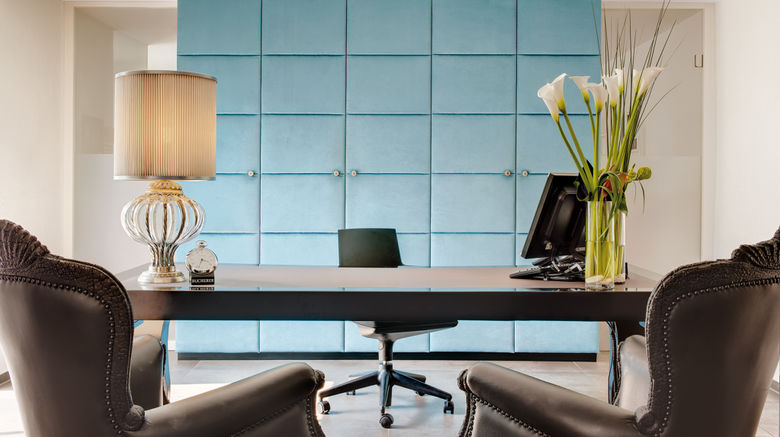 <b>Giardino Lago, a member of Design Hotels Lobby</b>. Images powered by <a href="https://www.leonardoworldwide.com/" title="Leonardo Worldwide" target="_blank">Leonardo</a>.
