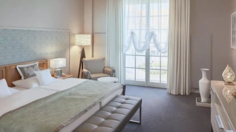 <b>Travel Charme Kurhaus Binz Room</b>. Images powered by <a href="https://www.leonardoworldwide.com/" title="Leonardo Worldwide" target="_blank">Leonardo</a>.