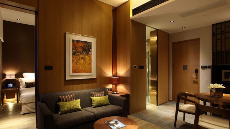 <b>Nina Hotel Kowloon East Suite</b>. Images powered by <a href="https://www.leonardoworldwide.com/" title="Leonardo Worldwide" target="_blank">Leonardo</a>.