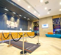 Holiday Inn Express Chifeng Hongshan Lobby