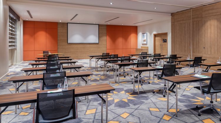Holiday Inn Doha-The Business Park Meeting