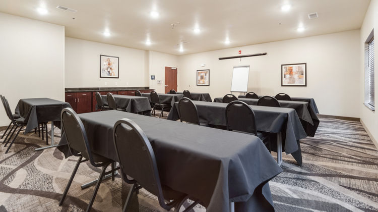 Cobblestone Hotel & Suites Meeting