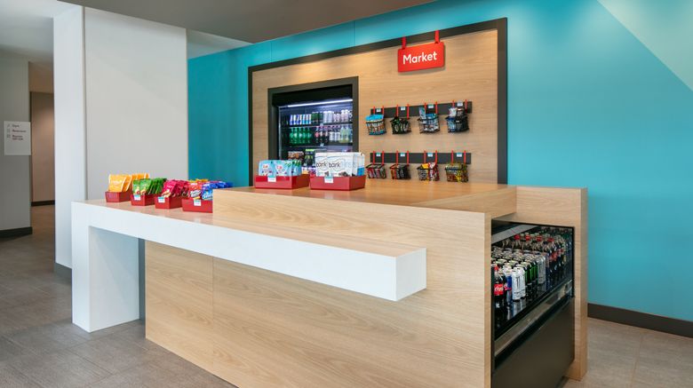<b>avid hotel Roseville-Minneapolis North Lobby</b>. Images powered by <a href="https://www.leonardoworldwide.com/" title="Leonardo Worldwide" target="_blank">Leonardo</a>.