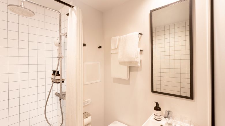 <b>lyf Tenjin Fukuoka Room</b>. Images powered by <a href="https://www.leonardoworldwide.com/" title="Leonardo Worldwide" target="_blank">Leonardo</a>.