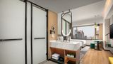 <b>Holiday Inn Shanghai Nanjing Road Room</b>. Images powered by <a href="https://www.leonardoworldwide.com/" title="Leonardo Worldwide" target="_blank">Leonardo</a>.