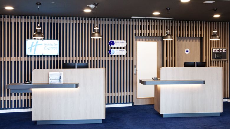 <b>Holiday Inn Express Munich-Olching Lobby</b>. Images powered by <a href="https://www.leonardoworldwide.com/" title="Leonardo Worldwide" target="_blank">Leonardo</a>.