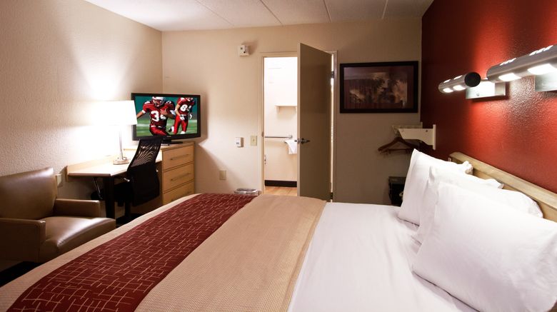 <b>Red Roof Inn Lexington South Room</b>. Images powered by <a href="https://www.leonardoworldwide.com/" title="Leonardo Worldwide" target="_blank">Leonardo</a>.