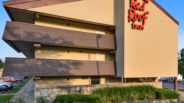 Red Roof Inn Lexington South Exterior. Images powered by <a href="https://www.leonardoworldwide.com" target="_blank" rel="noopener">Leonardo</a>.