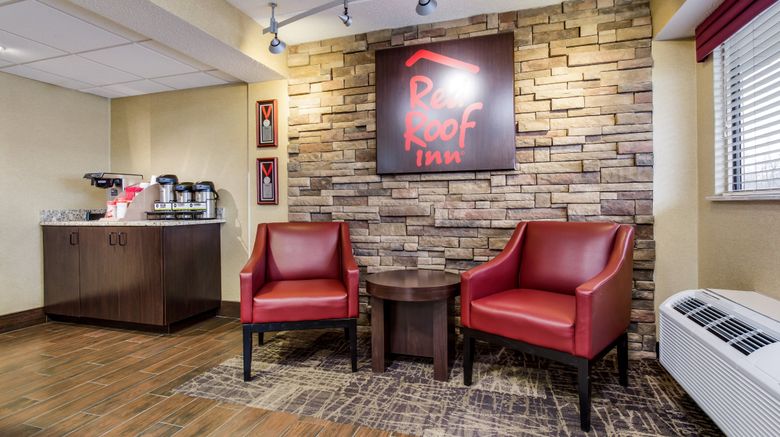 <b>Red Roof Inn Lexington Lobby</b>. Images powered by <a href="https://www.leonardoworldwide.com/" title="Leonardo Worldwide" target="_blank">Leonardo</a>.