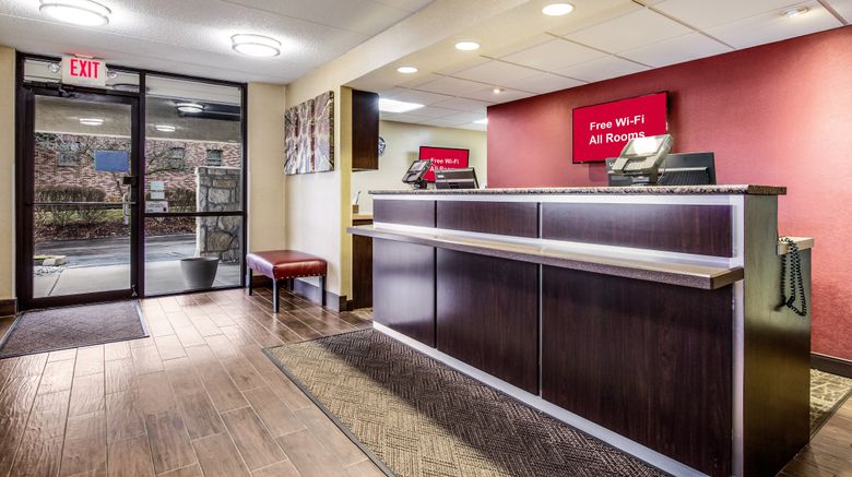 <b>Red Roof Inn Lexington Lobby</b>. Images powered by <a href="https://www.leonardoworldwide.com/" title="Leonardo Worldwide" target="_blank">Leonardo</a>.