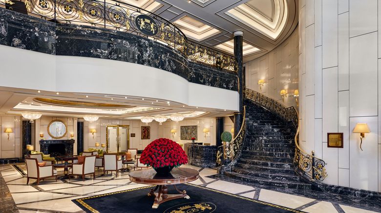 <b>Breidenbacher Hof Lobby</b>. Images powered by <a href=https://www.travelagewest.com/Hotels/Duesseldorf-Germany/