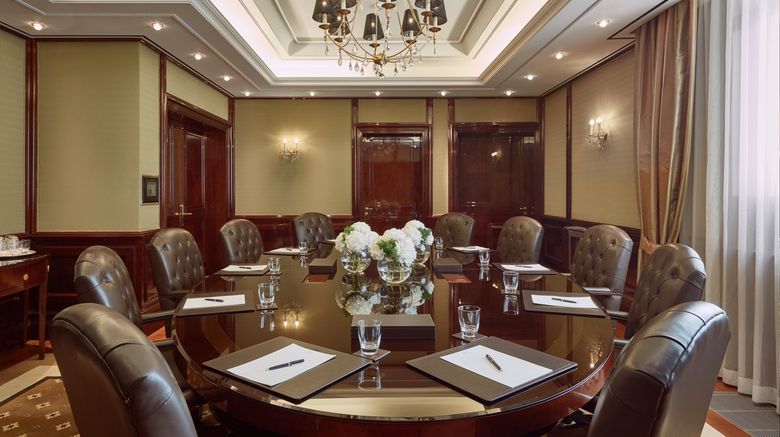 <b>Breidenbacher Hof Meeting</b>. Images powered by <a href=https://www.travelagewest.com/Hotels/Duesseldorf-Germany/