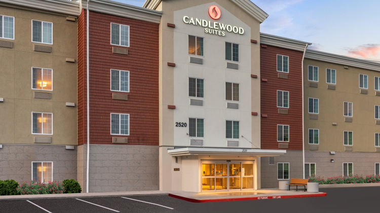 Candlewood Suites Sumner-Puyallup Area Exterior