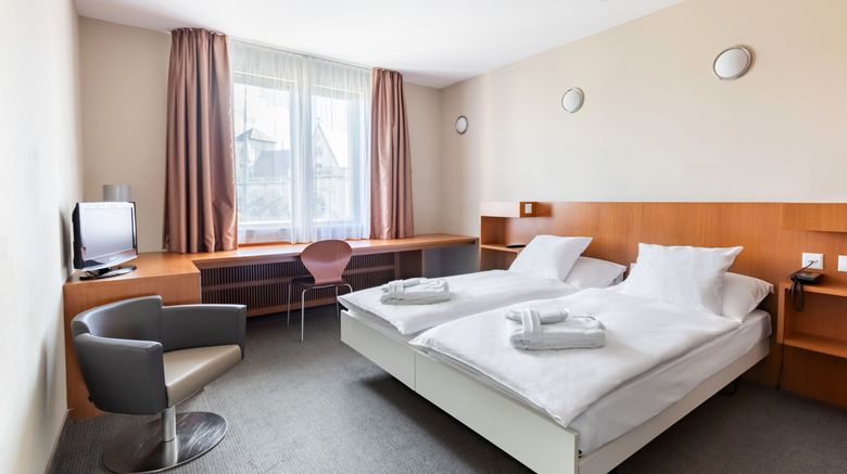 <b>Hotel Cornavin Room</b>. Images powered by <a href="https://www.leonardoworldwide.com/" title="Leonardo Worldwide" target="_blank">Leonardo</a>.