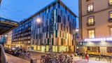 Cristal Hotel Exterior