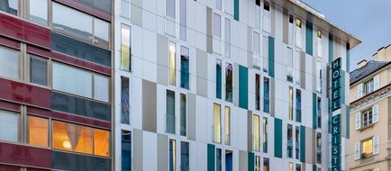 Cristal Hotel Exterior