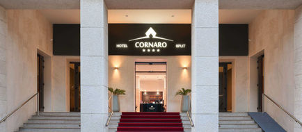 Cornaro Hotel Exterior