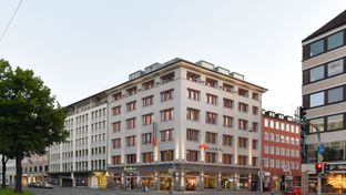 Koos Hotel & Apartments