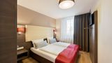Koos Hotel & Apartments Room