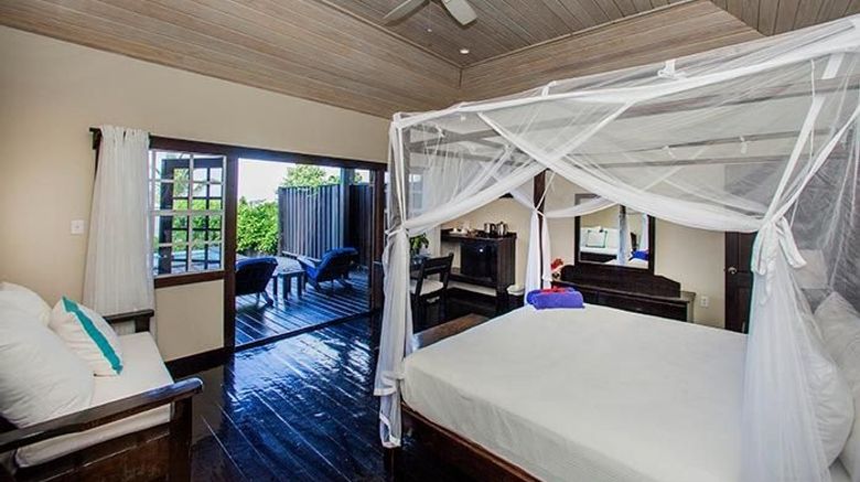 <b>Keyonna Beach Room</b>. Images powered by <a href="https://www.leonardoworldwide.com/" title="Leonardo Worldwide" target="_blank">Leonardo</a>.