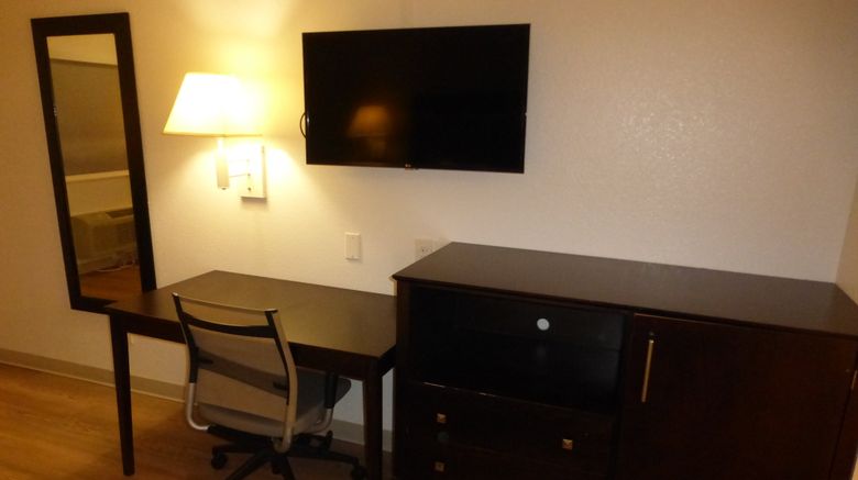 <b>Red Roof Inn Houston-Jersey Village Room</b>. Images powered by <a href="https://www.leonardoworldwide.com/" title="Leonardo Worldwide" target="_blank">Leonardo</a>.