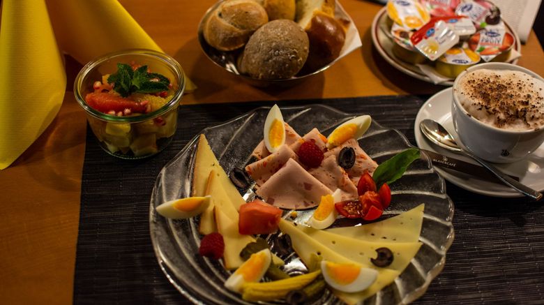 <b>Goldener Schluessel Hotel-Restaurant Restaurant</b>. Images powered by <a href="https://www.leonardoworldwide.com/" title="Leonardo Worldwide" target="_blank">Leonardo</a>.