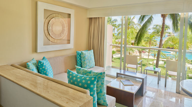 <b>Grand Fiesta Americana Coral Beach Room</b>. Images powered by <a href="https://www.leonardoworldwide.com/" title="Leonardo Worldwide" target="_blank">Leonardo</a>.