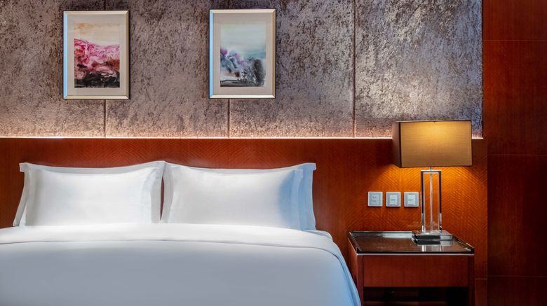 <b>Marco Polo Jinjiang Suite</b>. Images powered by <a href="https://www.leonardoworldwide.com/" title="Leonardo Worldwide" target="_blank">Leonardo</a>.