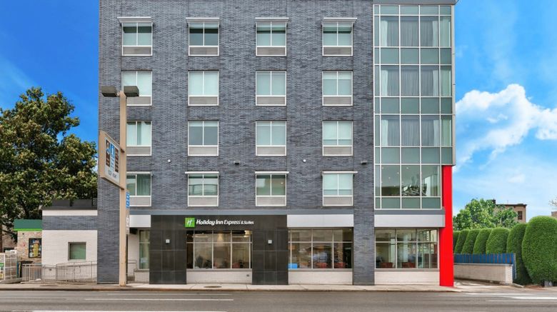<b>Holiday Inn Express/Stes Holland Tunnel Exterior</b>. Images powered by <a href="https://www.leonardoworldwide.com/" title="Leonardo Worldwide" target="_blank">Leonardo</a>.