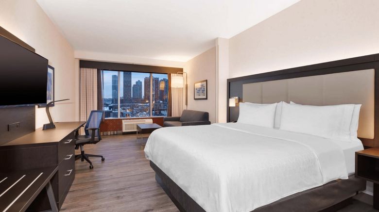 <b>Holiday Inn Express/Stes Holland Tunnel Suite</b>. Images powered by <a href="https://www.leonardoworldwide.com/" title="Leonardo Worldwide" target="_blank">Leonardo</a>.
