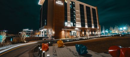 Hotel Indigo Columbus at Riverfront Pl Exterior