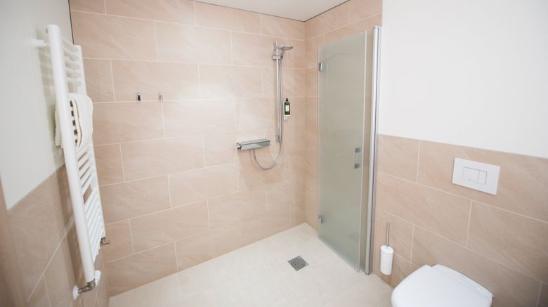 <b>Parkhotel Schillerhain Room</b>. Images powered by <a href="https://www.leonardoworldwide.com/" title="Leonardo Worldwide" target="_blank">Leonardo</a>.