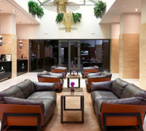 Cornaro Hotel Lobby