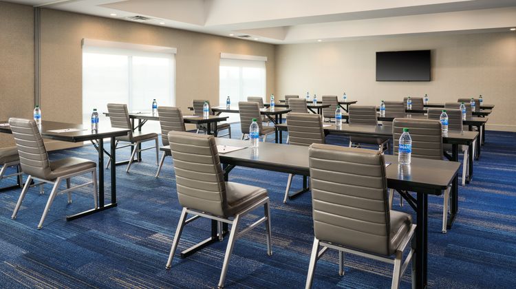 Holiday Inn Express & Suites Lockport Meeting